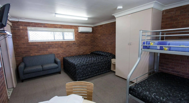 NRMA Dubbo Holiday Park, Забронировать Курортный отель Отели Даббо с бассейном, Бассейн