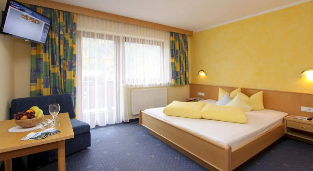 Tonis Ferienheim, Rezervovat Hotel Hotely v Tyrolsko se snídaní, Snídaně