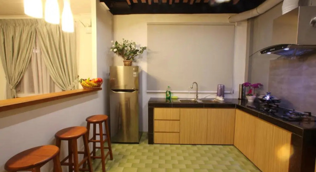 Come Inn Homestay 1380, Rezerwuj Hotel Hotele w Sarawak z parkingiem, Parking