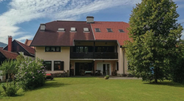 Awesome Home in Mozirje With Wifi and 2 Bedrooms, Book Hotel Hotels in Savinjska with Parking, Parking