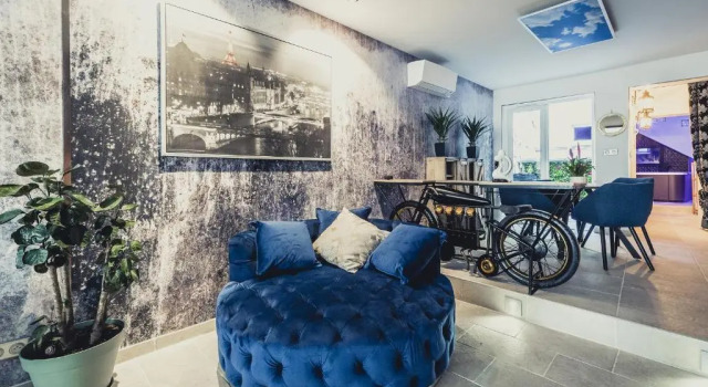 Le Jardin secret, Varaa Hotelli Hotellit Val d'Oise pysäköinnillä, Pysäköinti