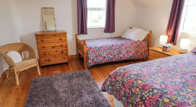 Craiglea Cottage, Забронировать Дом для отпуска Коттеджи Баллимони, Коттедж
