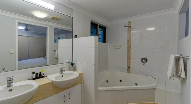 Апартаменты Townsville Southbank Apartments