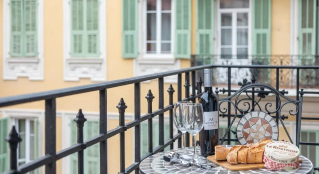 Апартаменты Lovely apartment with terrace Nice centre