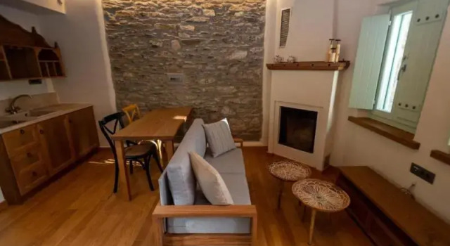 Люкс Цокольный этаж Nostos Country House