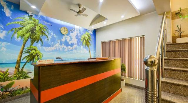 Номер Standard Room-hotel Mayank Plaza-near IGI Airport