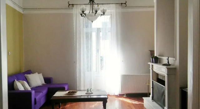 O2 Neoclassical Mansion, Забронировать Отель Афины Острова Саронического залива - Аттика, рядом с Холм Филопаппос