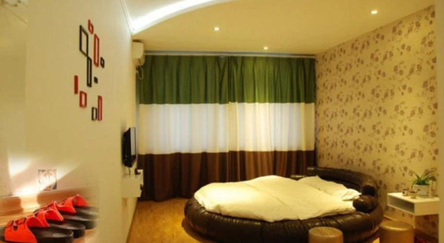 Tangtang Theme Inn, Prenota Hotel Linfen Shanxi