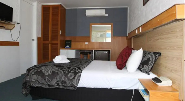 Номер Standard Golden Leaf Motel
