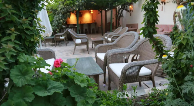 Трёхместный номер Standard Dardanos Hotel
