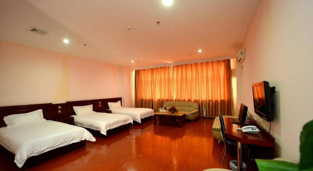 Dalian Fishing Port Hotel, Book Hotel Dalian 