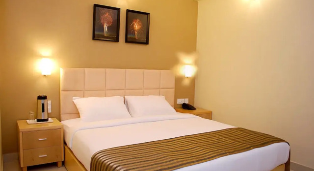 Номер Economy Sandalwood Hotel & Suites