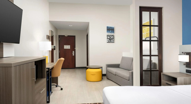 Comfort Suites Lake City