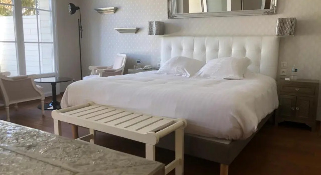 Двухместный номер Standard с видом на сад Hôtel La Baie des Anges, son SPA marin & sa piscine couverte