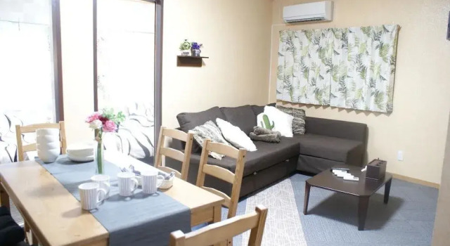Omotenashi Usagi House 2F - 15-6, Забронировать Отель Сакаи Осака, рядом с Намба