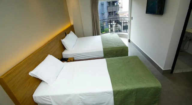 Семейный номер Standard с балконом NEO PARK HOTEL