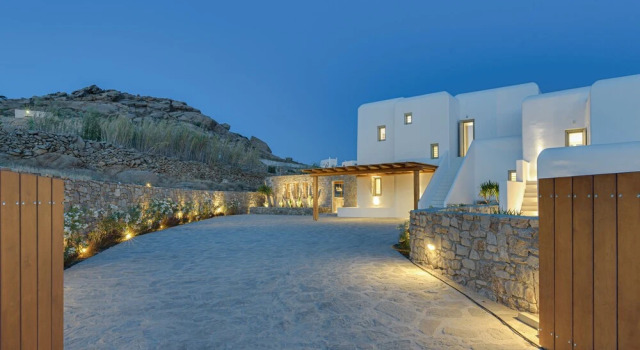 Villa Oasis Mykonos, Забронировать Вилла Отели Калафатис 4 звезды, рядом с Пляж Агия Анна Калафатис, 4*