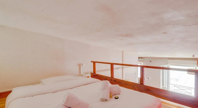 Apartment Near Père Lachaise for 3 People, Забронировать Апартаменты/квартира 11-й округ: Бастилия Париж, рядом с Курон