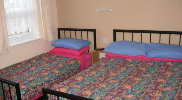 Трёхместный номер Standard Longfield Guest House