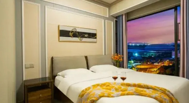 Люкс Luxury Muzi Yaju Homestay (Guilin Luhu International Peanut Tang Store)