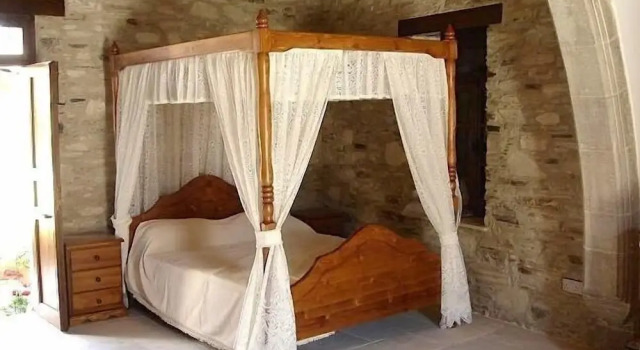 Romios Holiday Apartments