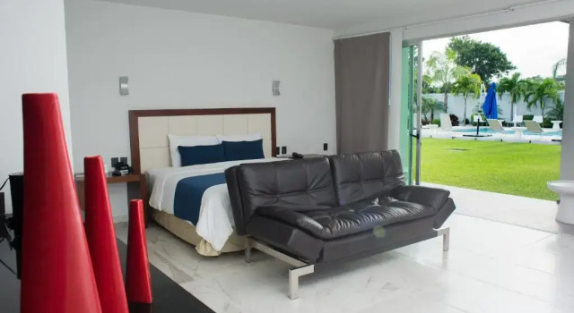 Полулюкс Hotel Aqua Spa & Resort