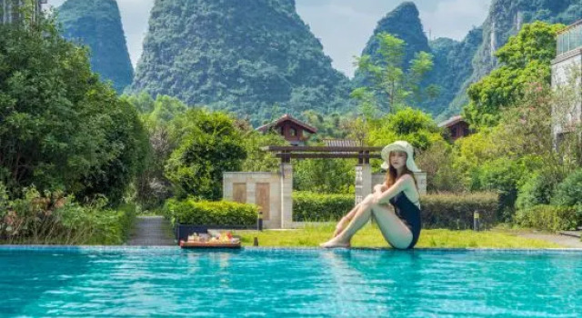 Sino County Resort Hotel, Забронировать Курортный отель Курортные отели Яншо, рядом с Парк Яншо, Курортный отель