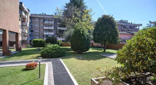 Cozzi Apartment