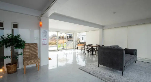 Вилла Comfort Sea Side House Toya