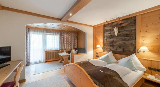 Двухместный номер Comfort с балконом Hotel Alpenstolz - Culinary Hideaway Stubai