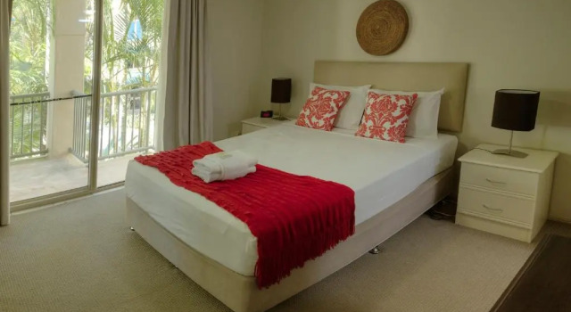 Апартаменты Standard Bila Vista Kirra Beachside Apartments