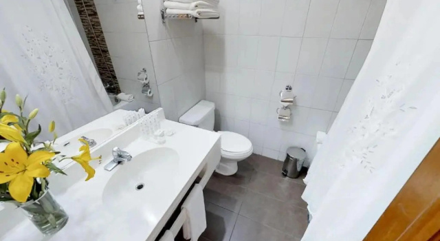 Шестиместный семейный люкс Hotel Marbella Resort