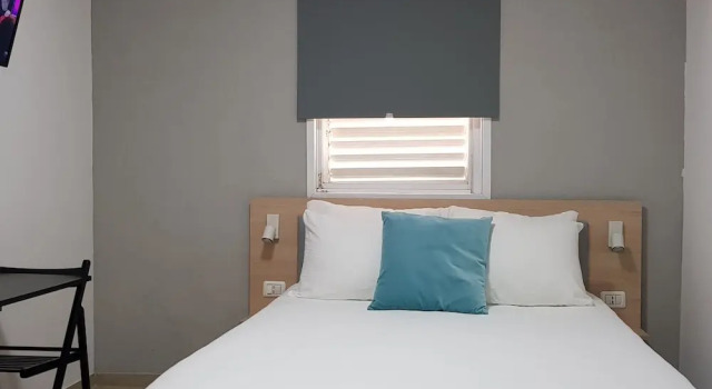 Четырёхместный номер Standard Airport Guest House