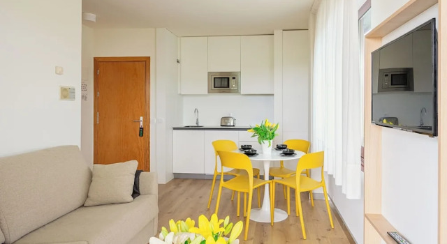 Апартаменты Standard с балконом Playas de Liencres - Hotel & Apartamentos