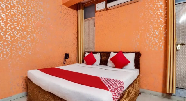 OYO Flagship 70232 Hotel Sai Inn