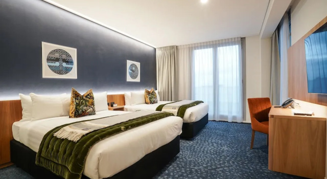 Шестиместный номер Superior The Langlands Hotel