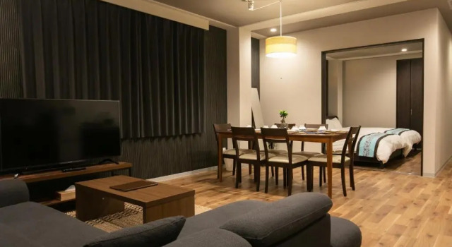 INOVE VILLA OSAKA -118 sqm , 2 Bedrooms , 7 Double Beds , Max 14 ppl- Great Access to USJ & Namba, Забронировать Вилла Отели в центре Осаки, в центре