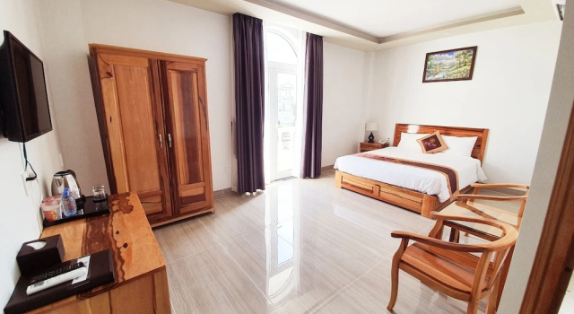 Двухместный номер Deluxe с балконом Hong Mai 2 Hotel