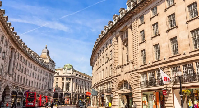 The Mayfair Parade - Trendy 1bdr Pied-a-terre in Central London, Забронировать Гостевой дом Гостевые дома Вестминстер, Гостевой дом