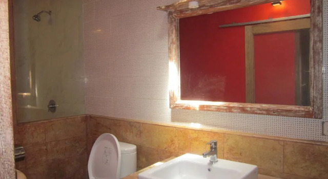 Двухместный номер Superior c 1 комнатой с видом на бассейн Mahaputri Bungalow
