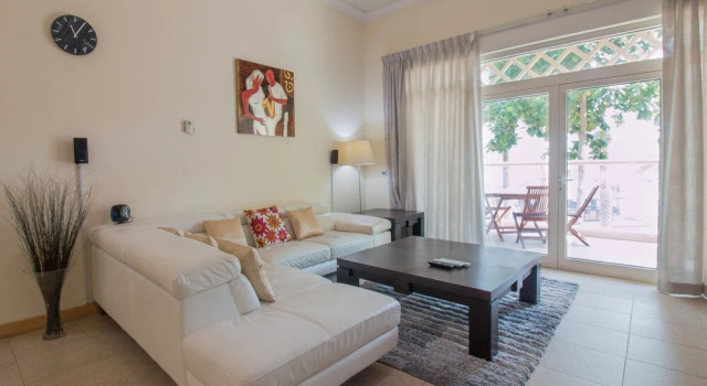 One Perfect Stay - 2BR at Al Dabas, Забронировать Отель Дубай Эмират Дубай, рядом с Jumeirah Palm Tram Station