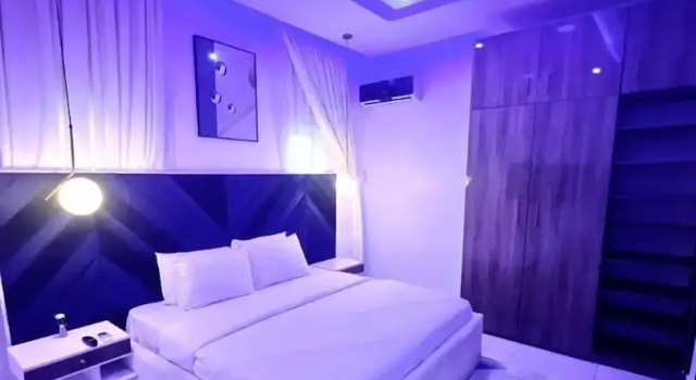 L'Rina Apartments, Prenota Appartamento Appartamenti a Eti-Osa, Appartamento