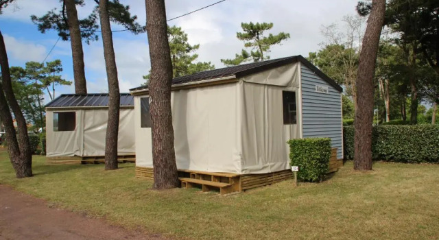 Тент Camping Le Puits de lAuture