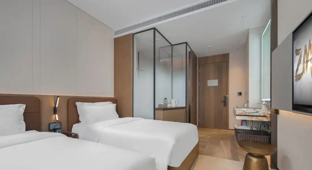 Guangzhou Tianhe Taikoo Hui Rezenxuan Hotel