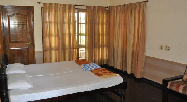 Gokarna International Beach Resort, Book Ferieresort Hoteller i Gokarna med pool, Swimmingpool