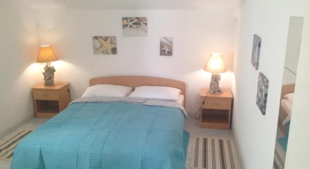 Apartment Galeb Komarna