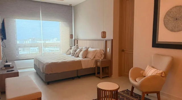 Apartamento Adalmar 804 con vista al mar