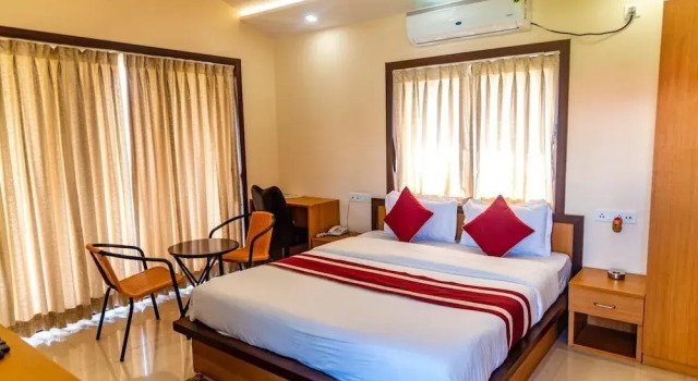 Udichi Regency, Boek Hotel Hotels in Bolpur met zwembad, Zwembad