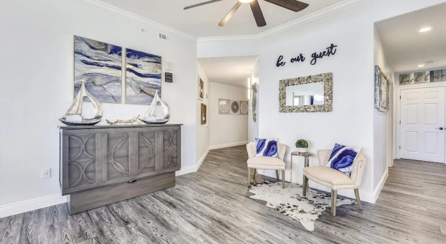 Coastal Pearl, Book Hotel Hoteller i Lower Grand Lagoon med parkering, Parkering