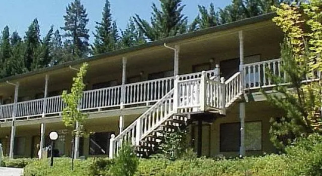 Люкс Northern Queen Inn